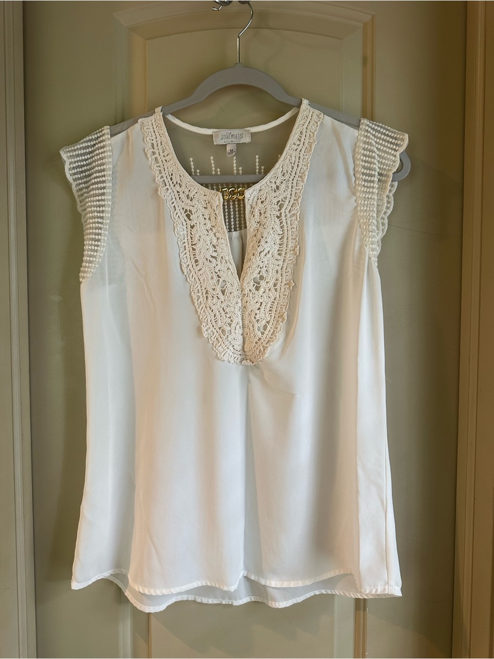 Women’s Soulmates Cami Style Top; Cream/Off White; Size M